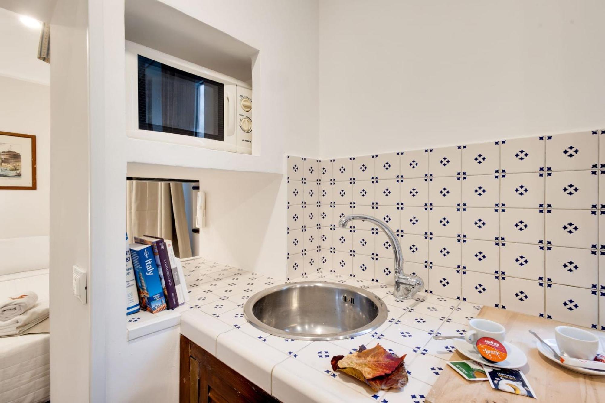 Clavdia Mini Flat Hotel Rome Exterior photo